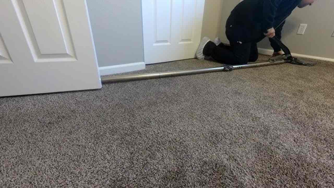 5 Steps For How To Fix Carpet That Has Bubbled