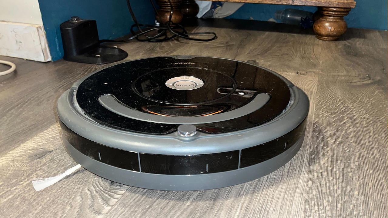 8 Easy Steps On How To Get Roomba To Clean The Whole House