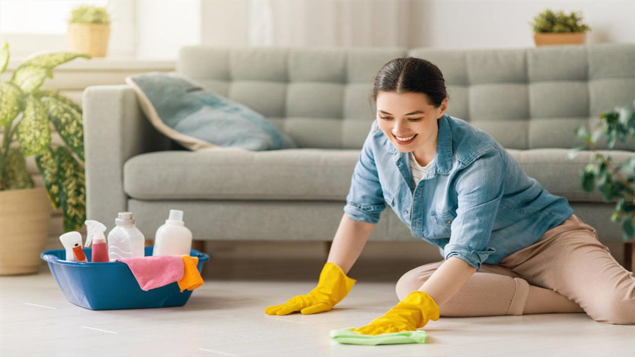How Do Working Moms Keep A Clean Home