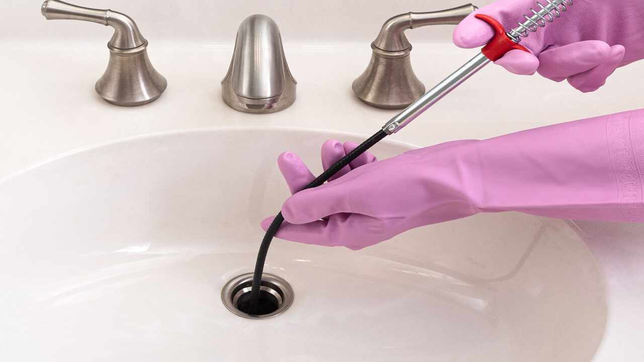 How To Clean Bathroom Sink Plughole And Remove Limescale 8 Easy Ways