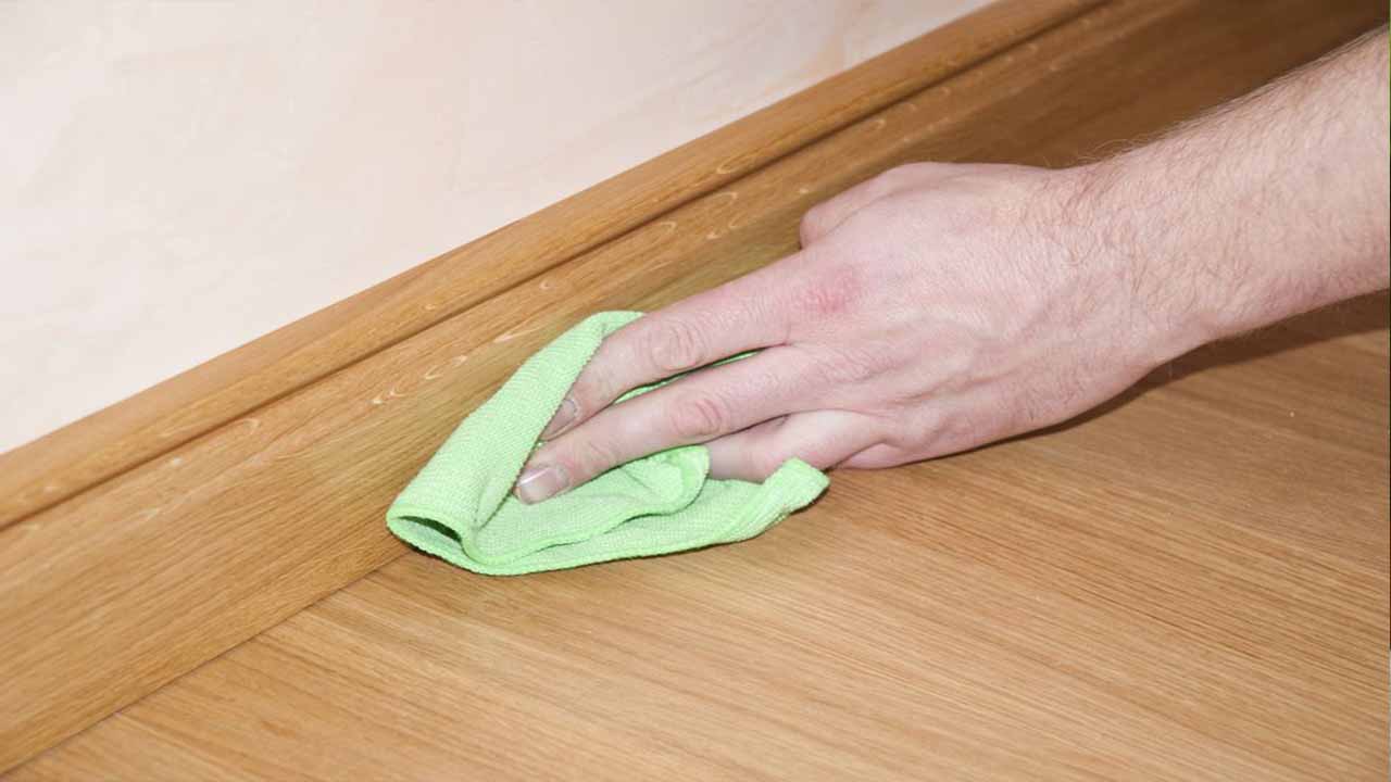 How To Clean Skirting Boards - 5 Easy Ways