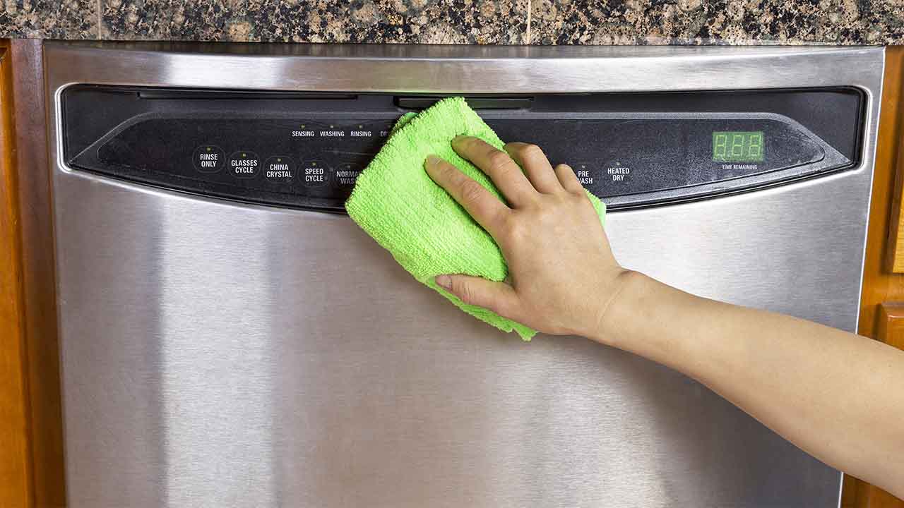 How To Clean Stainless Steel Appliances - 5 Easy Ways