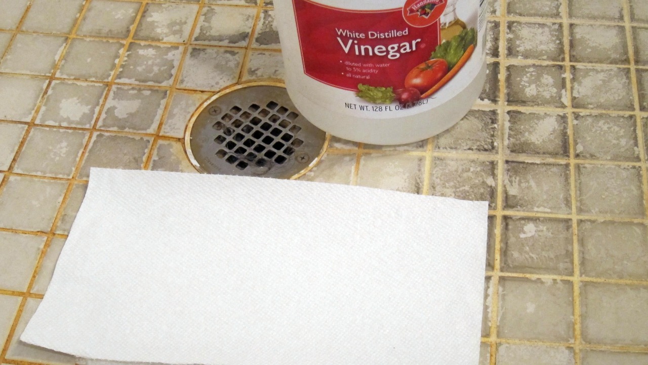 How To Remove Hard Water Stains From Bathroom Floor Tiles - 8 Easy Ways