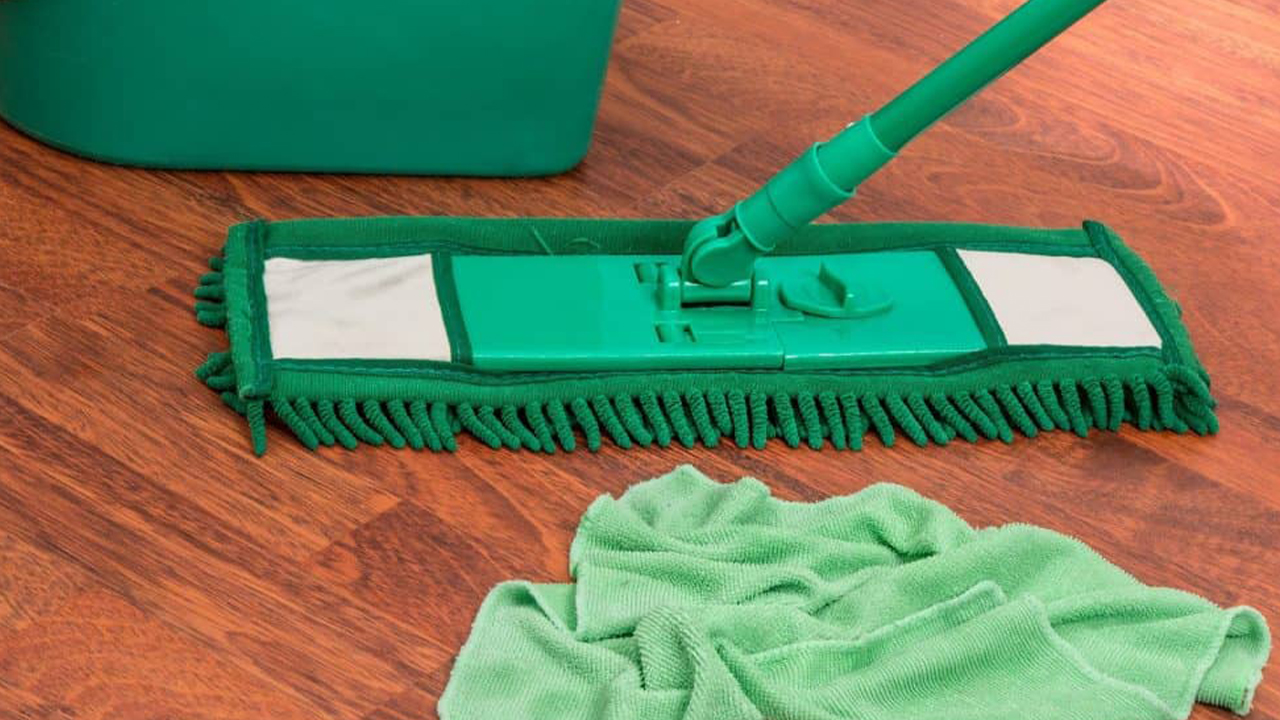 Is It Better To Mop With Cold Water Or Hot Water - Why Is Important To Use