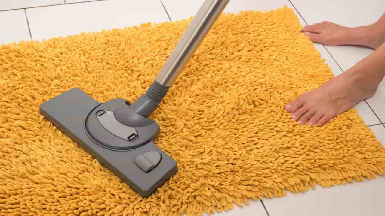 Tips For Cleaning And Maintaining A Bathroom Rug