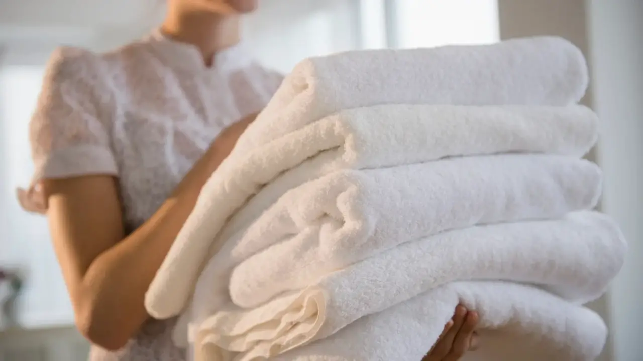 Use A Clean, White Towel
