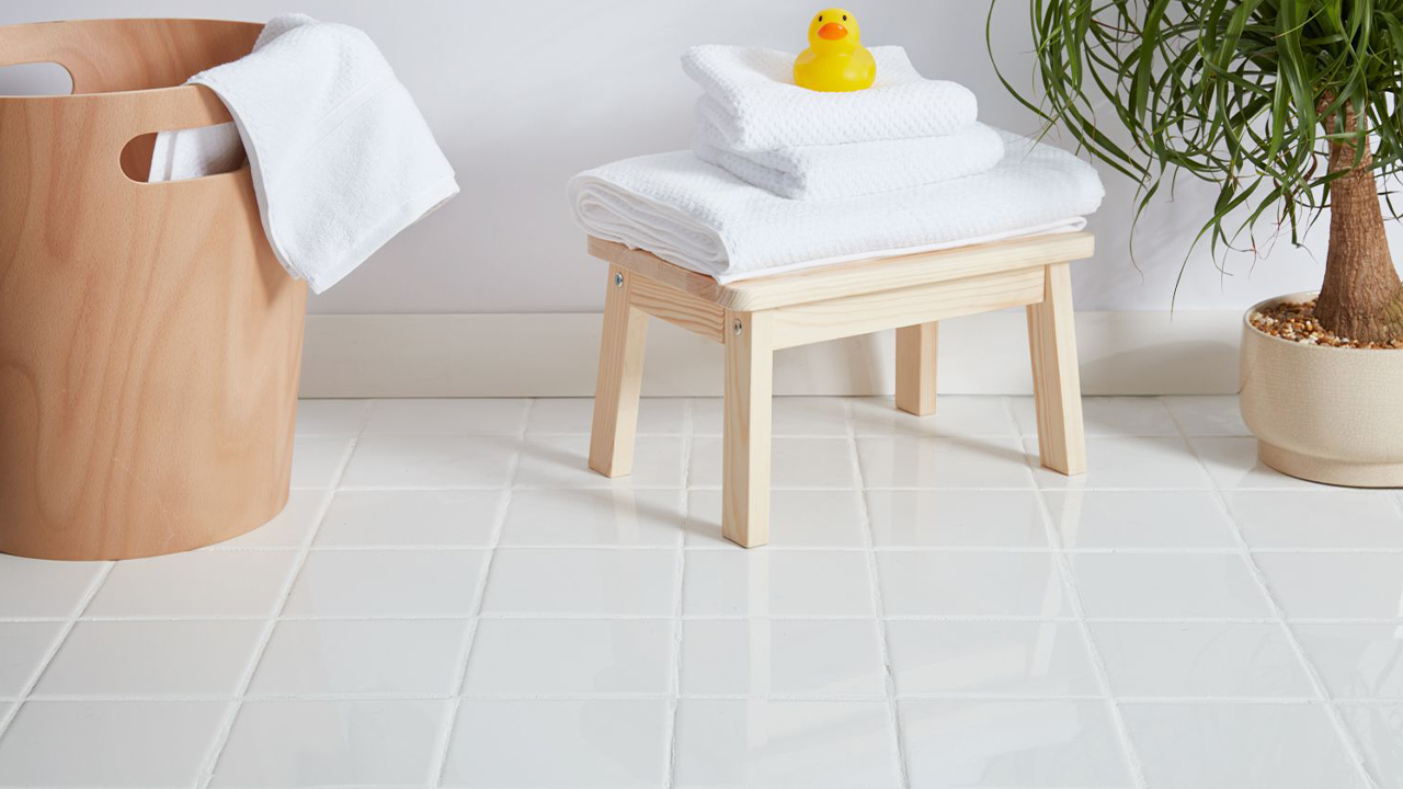 What Is The Best Cleaning Solution For Ceramic Tile Floors - You Should Know